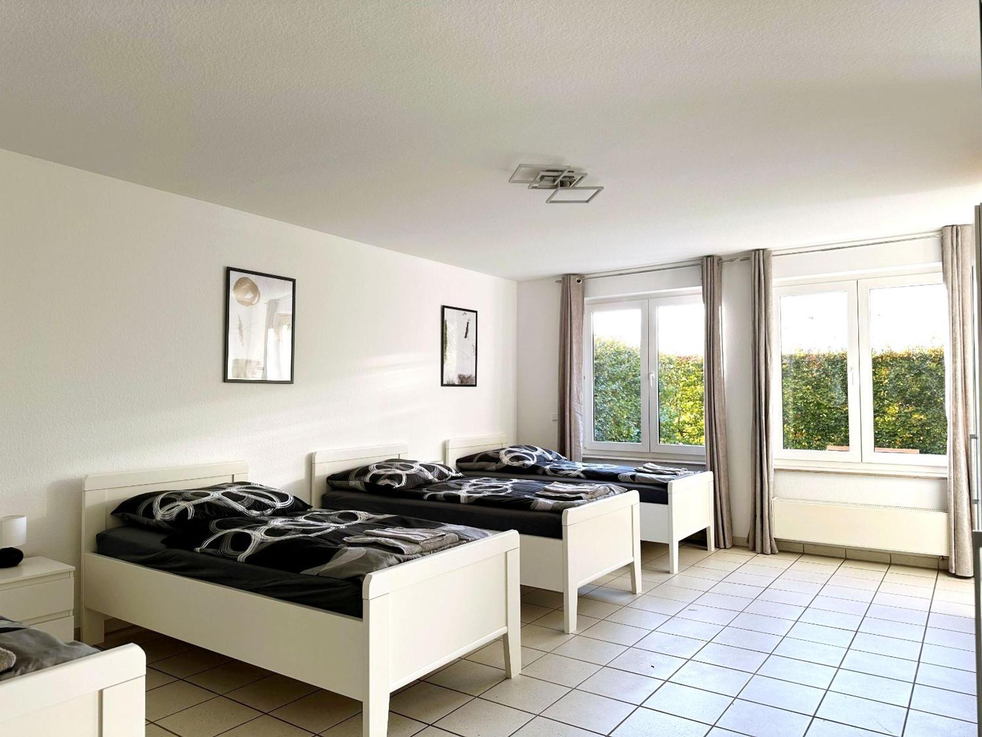 Schoene Apartments I Private Parkplaetze I Home2Share Munster  Bagian luar foto